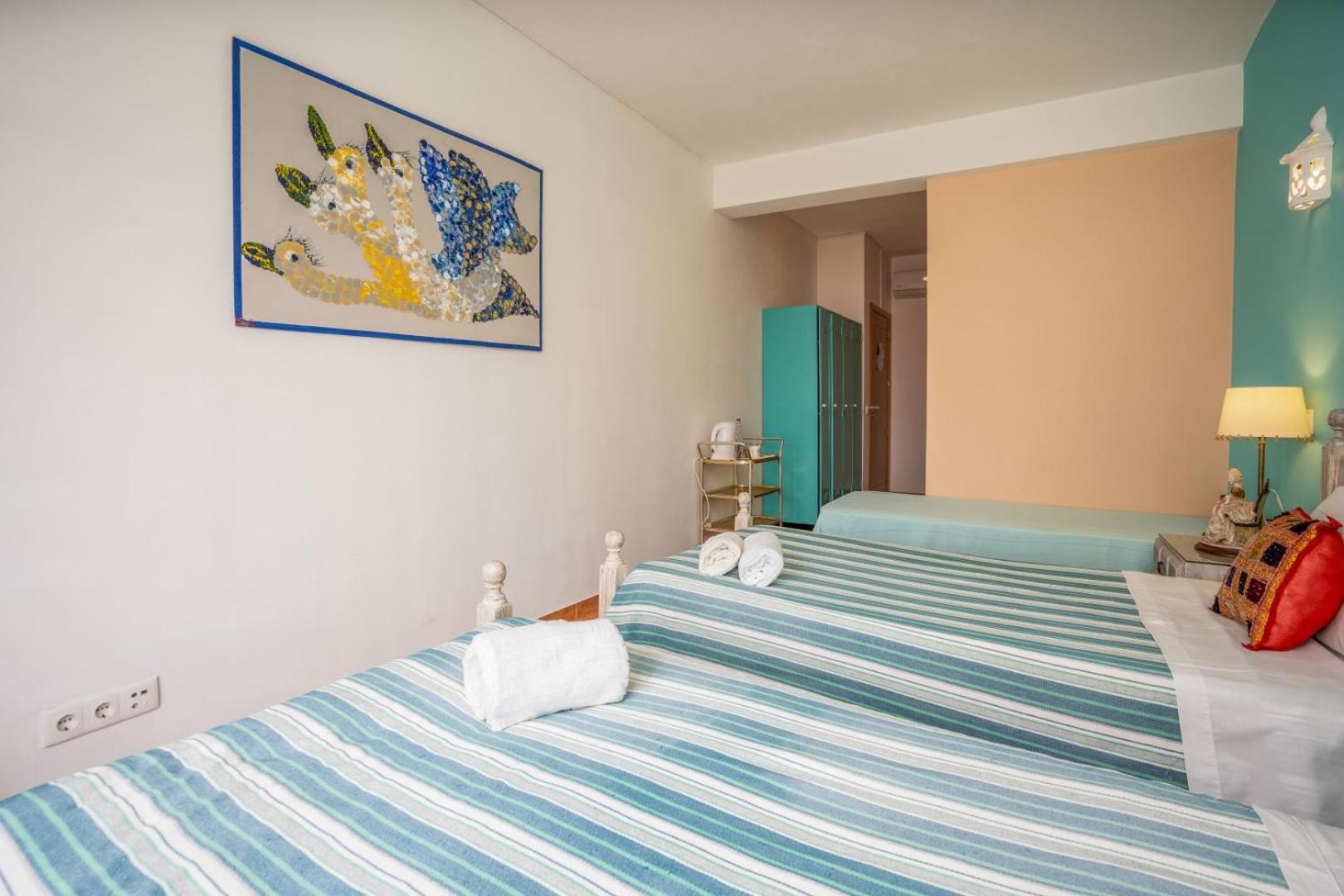 Alvor Ar De Mar Bed & Breakfast Phòng bức ảnh